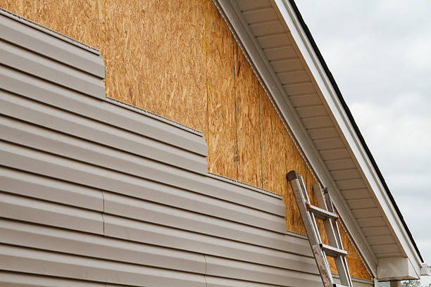 24/7 Emergency Vinyl Siding experts in Delmont, PA